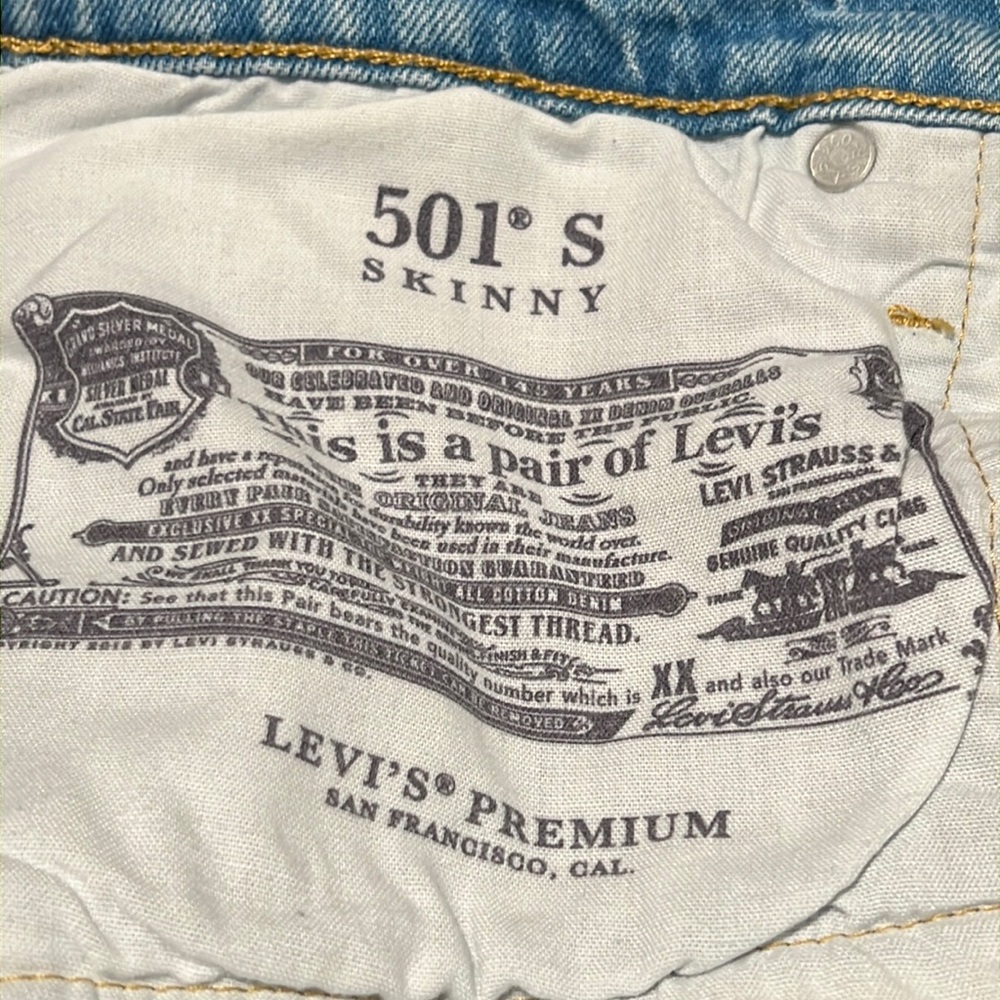 NWOT Levi’s 501 Skinny, 31x28 - Picture 15 of 16